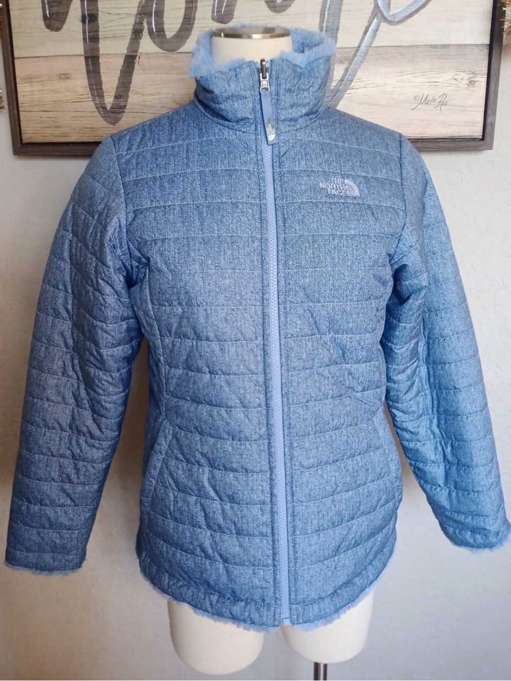 The North Face Women's Heathered Light Blue Quilted Puffer Jacket